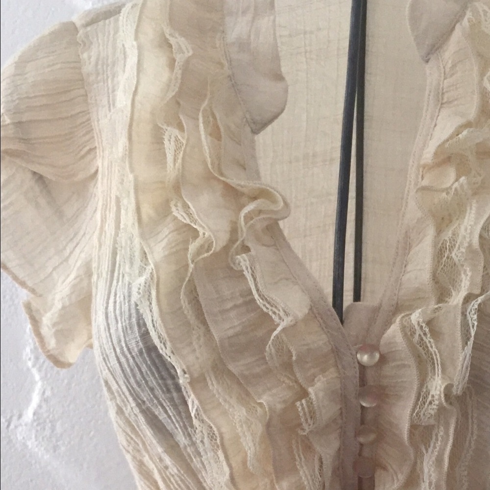 Ruffle top